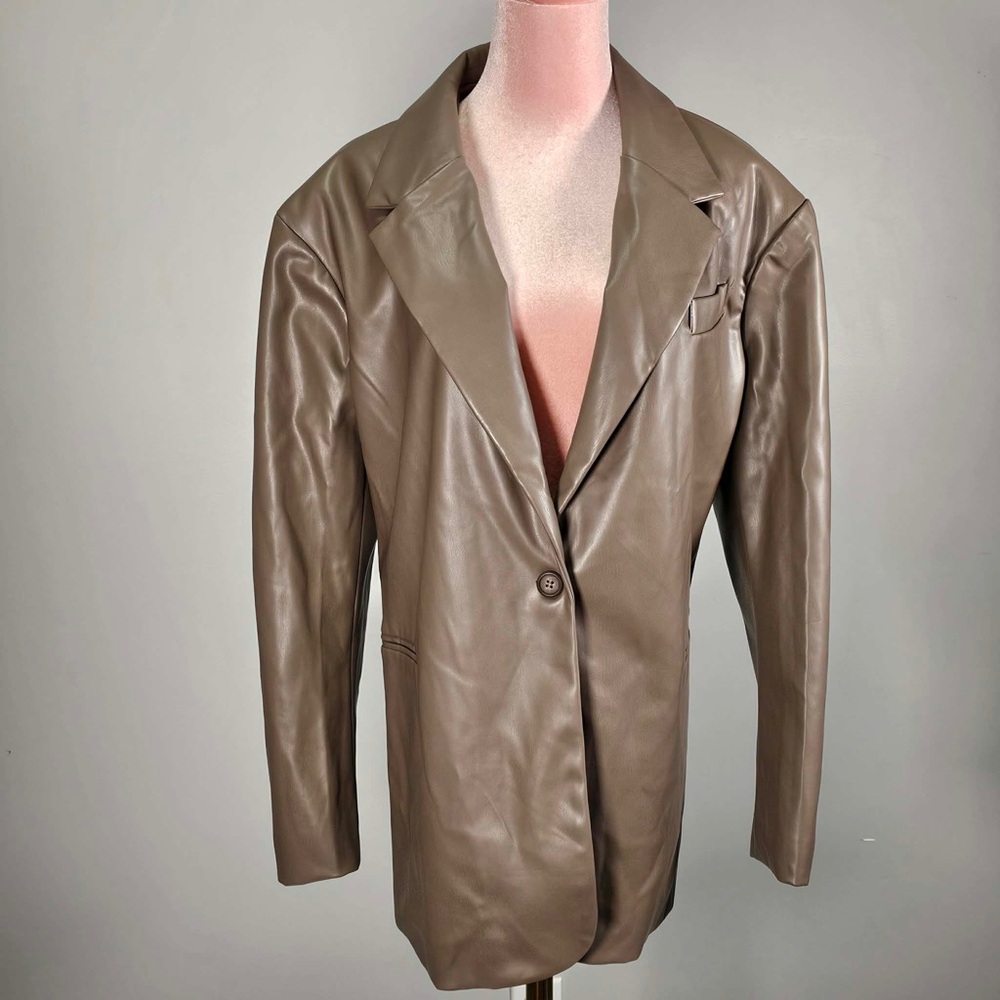 NWT Design Lab vegan leather blazer -2x